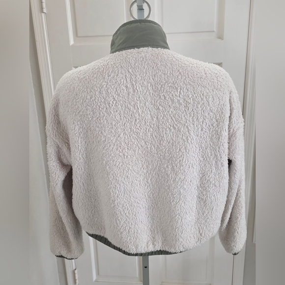 Vuori Jacket Womens Size Medium Cozy Sherpa Popover Pullover Dune 1/2 Snap Fleec - Picture 4 of 12